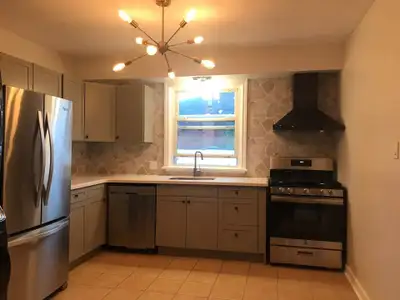 Looking for a responsible and clean individual to rent a private room in a well-maintained bungalow...