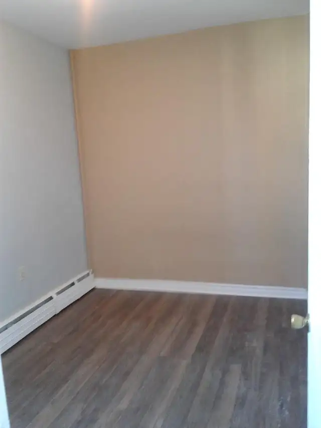 1 bedroom plus den in Long Term Rentals in Saint John - Image 3