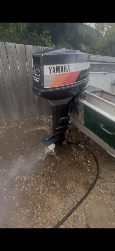 Have hear a 40HP Yamaha outboard fishing motor for sale hear runs clean lots of power need to sell l...
