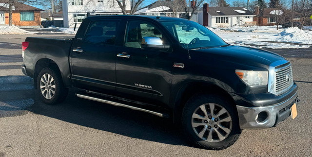 2011 Toyota Tundra CrewMax Platinum in Cars & Trucks in Thunder Bay - Image 3