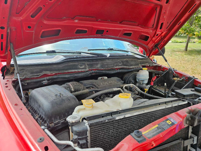 Doge ram 1500 in Cars & Trucks in Barrie - Image 2