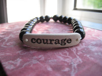 Hand made bracelet from Africa (courage)