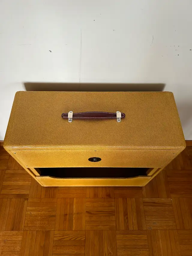 Tweed 4x10 Guitar Cabinet Jensen P10R Bell Cover Clydesdale Case in Amps & Pedals in Mississauga / Peel Region - Image 7