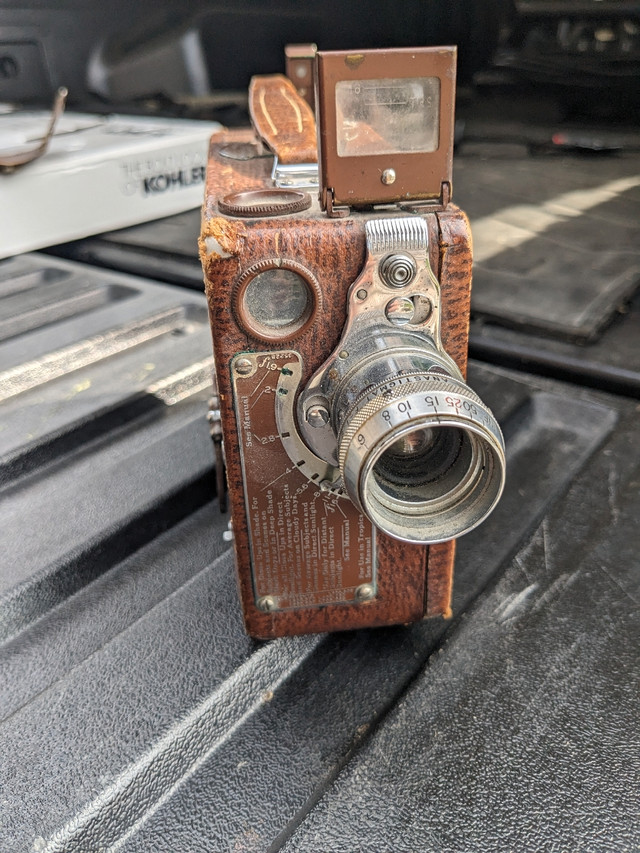 Cine Kodak model BB in Cameras & Camcorders in Winnipeg - Image 2