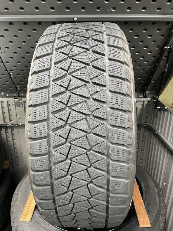 Set of 4 Winter Tires/Rims (Black) - Excellent Condition in Tires & Rims in London - Image 2