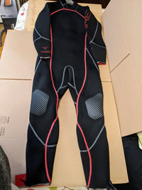 Wet suits(Cressi, and Bare)