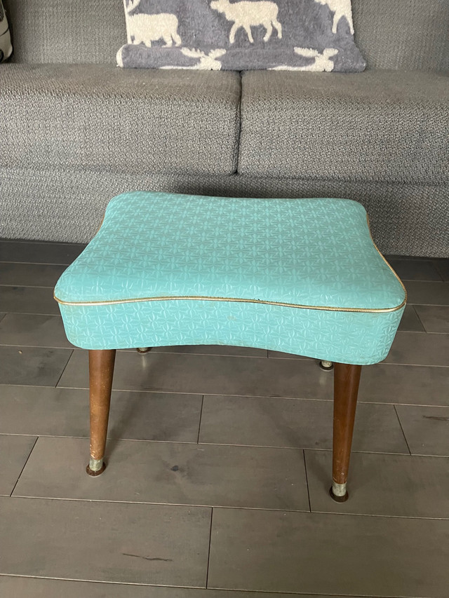 Vintage MCM Retro 1960s Turquoise Footstool Ottoman in Chairs & Recliners in Owen Sound