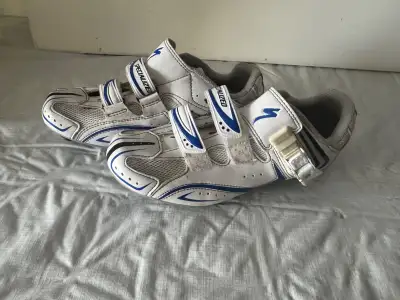 WOMAN'S SPECIALIZED  ROAD BIKE SHOE, VALUE PRICED, READ ADD, View more
