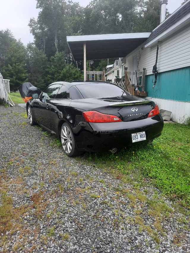 INFINITI G37S DÉCAPOTABLE ÉDITION SPORT 2009 TRÈS RARE — photo 5