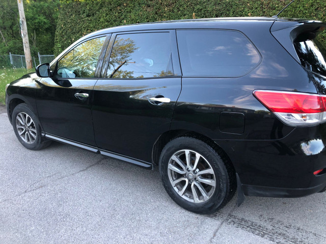 NISSAN PATHFINDER 2015  Impeccable dans Autos et camions  à Laval/Rive Nord