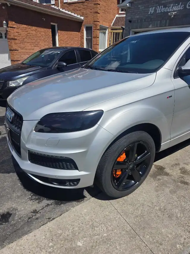 2014 Audi Q7 Sport