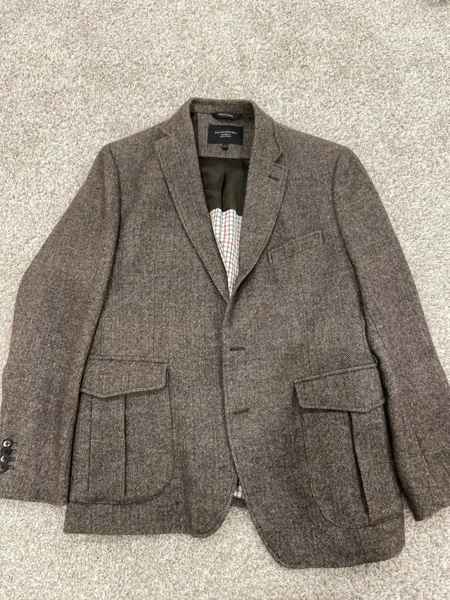 banana republic blazers/sport coat -men in Men's in Edmonton - Image 6
