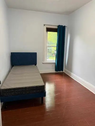 Room for rent in Woodstock