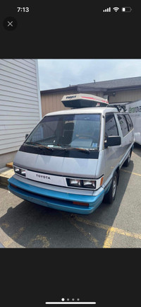 1984 Toyota Van wagon LE