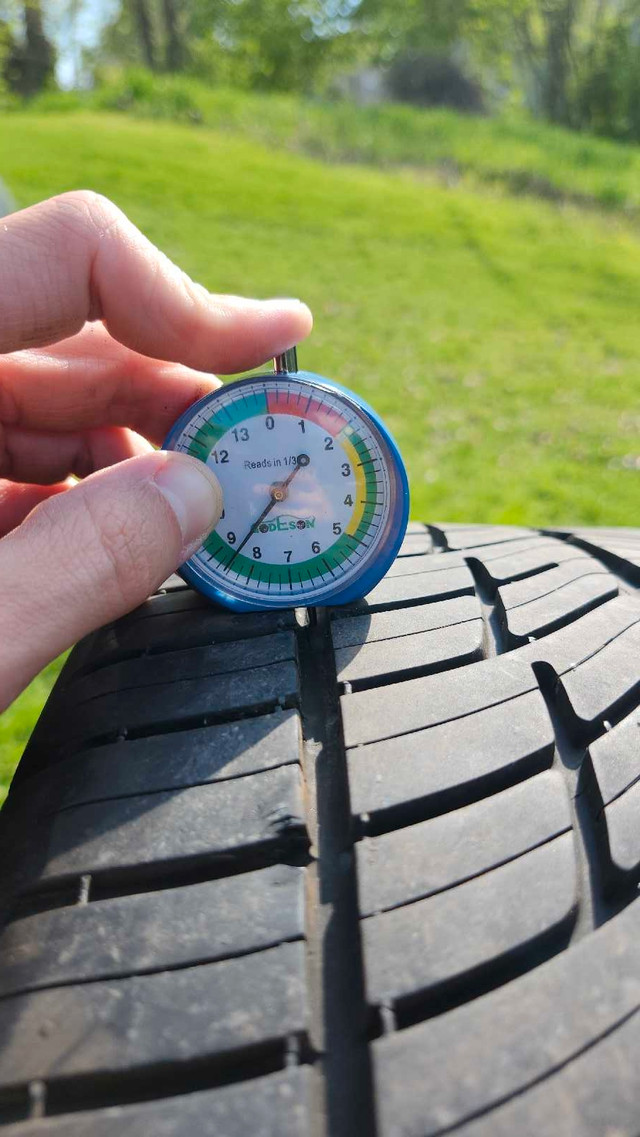 BFGOODRICH - G-FORCE COMP-2 A/S 275/40 R18 W (99) in Tires & Rims in Trenton - Image 3