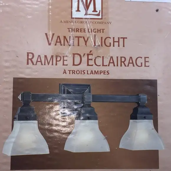3 Light Vanity Light Fixture Restoration Bronze Finish Bathroom in Indoor Lighting & Fans in Ottawa - Image 9
