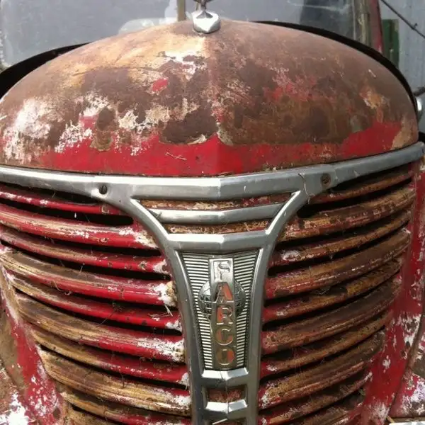 Vintage Fargo Trucks in Classic Cars in 100 Mile House - Image 8