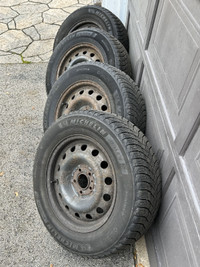 Winter Tires 215/65R16 including steel rims