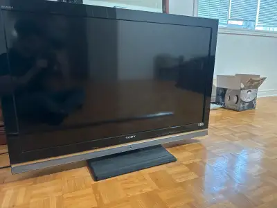 Sony TV 46”, View more