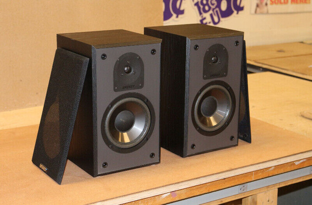*SOLD* Energy Pro Series 2.5 * thanks Jeff, from Moncton* in Speakers in Saint John - Image 2