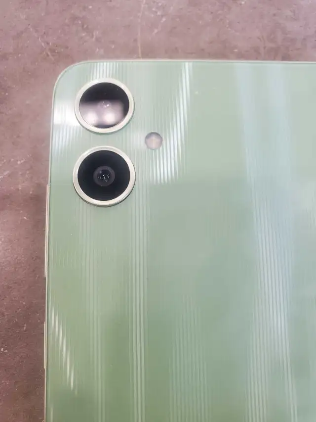 Samsung galaxy A05 in Cell Phones in Oshawa / Durham Region - Image 6