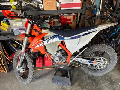 2022 KTM XCF 350 4 stroke, 350cc 80.0 hrs ASV shortly levers Regularly serviced Forks & shocks were...
