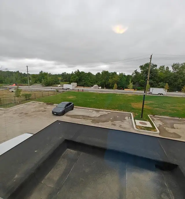 Female Only - Private Room For Rent in Room Rentals & Roommates in Kawartha Lakes - Image 14