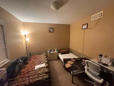Room Rental - Boys