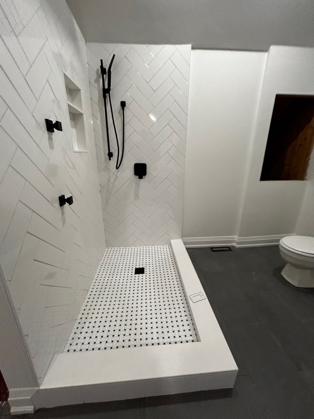 Tile installer and bathroom reno. Toronto and GTA in Flooring in City of Toronto