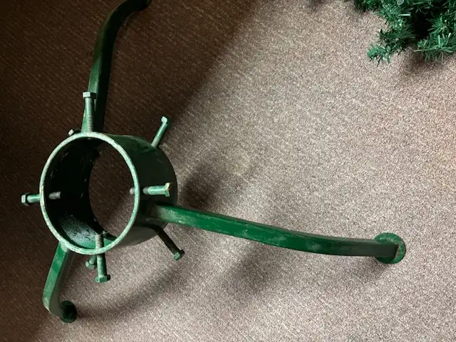 Christmas tree stands in Holiday, Event & Seasonal in Red Deer - Image 2