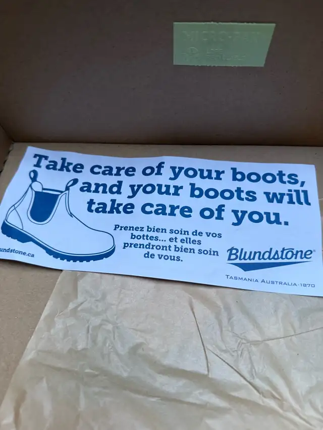 Blunstone safety work shoes size 10.5 brand new in Men's Shoes in Hamilton - Image 7