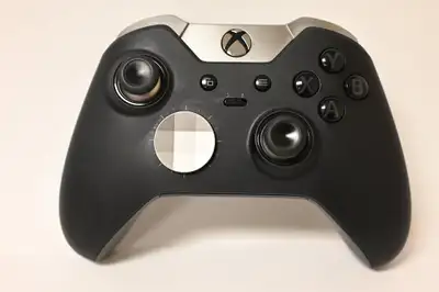 Xbox Elite Wireless Controller Series 1 in Black Model 1698 USED, View more