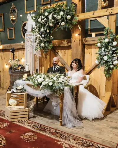 RUSTIC VENUE Weddings, Birthdays, Corporate,  Retreat - TORONTO, View more