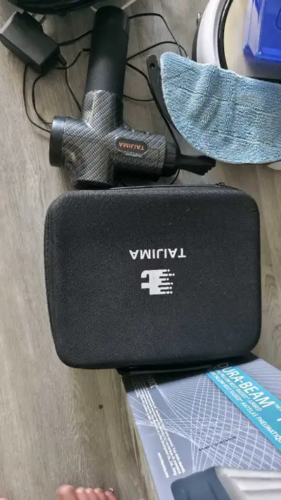Get ready to say goodbye to those knots and tension with this used Tajima massage gun! This powerful...