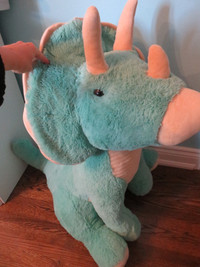 Geant toutou dinosaur triceratop/Large stuffed dinosaur plush