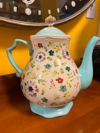 The Pioneer Woman Tea Pot / Coffee Pot Kari Tiffany Blue Floral