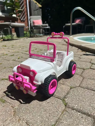 1990’s Barbie jeep. Used