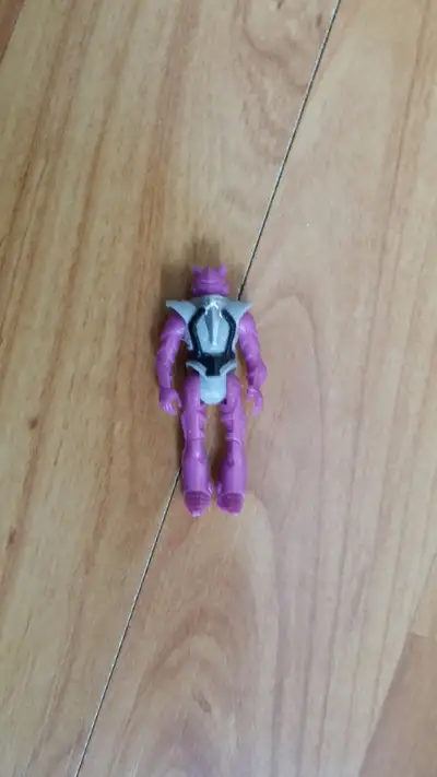 New Air Raiders Figure.I do not ship