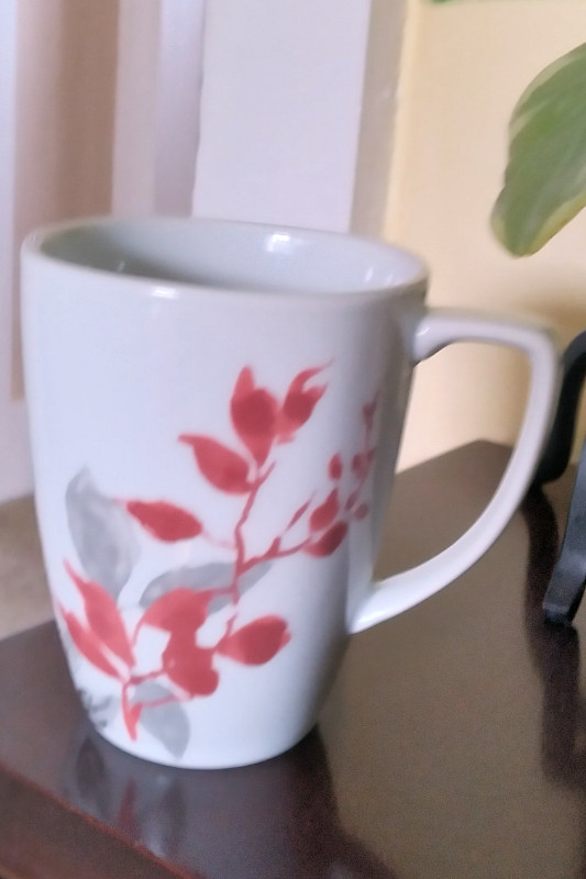 Set of 4 Kyoto Leaves (Red) Mugs! in Kitchen & Dining Wares in Kingston