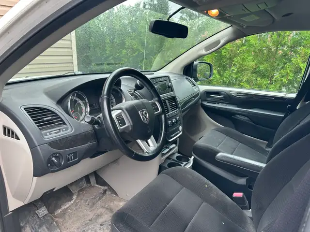 Dodge Ram Van Cargo 2012513987908291809285