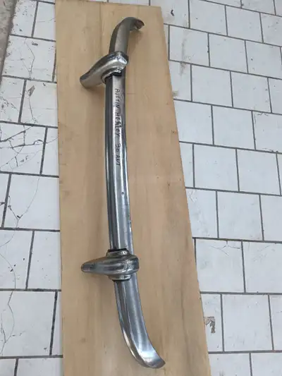 Front bumper for Austin Healey 3000, original, used. Price on request. For more information, photos...