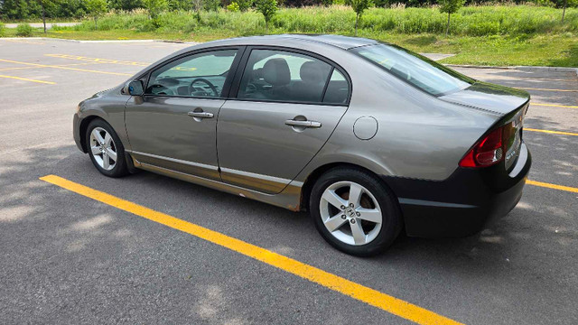 Honda Civic 2006 in Cars & Trucks in Ottawa - Image 4