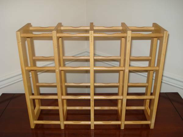 Wooden 12 Wine Bottle Storage Stand - Excellent Condition in Kitchen & Dining Wares in Delta/Surrey/Langley