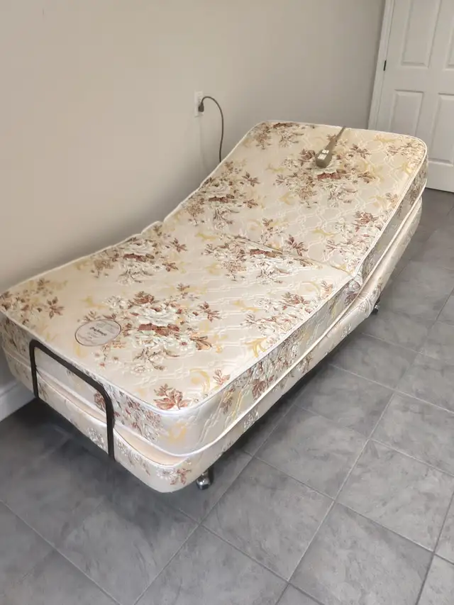 SINGLE ELECTRIC BED in TV Tables & Entertainment Units in Kingston - Image 3