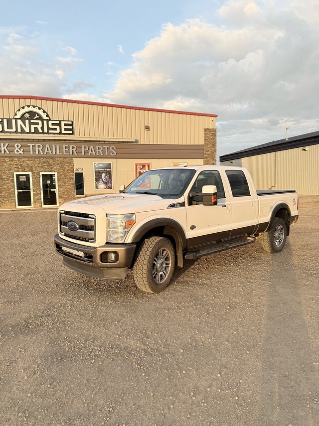 2015 king ranch f350 in Cars & Trucks in Grande Prairie - Image 4