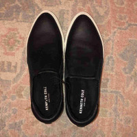 Kenneth Cole size nine new shoes 