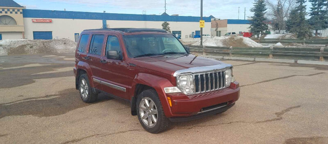 2008 jeep liberty limited in Cars & Trucks in Edmonton - Image 2