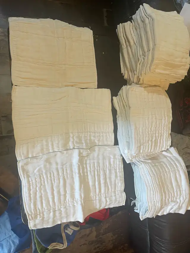 Bummis pre folds and covers cloth diapers lot in Bathing & Changing in Ottawa - Image 3