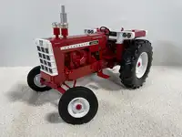 1/16 COCKSHUTT 1950 Diesel Farm Toy Tractor