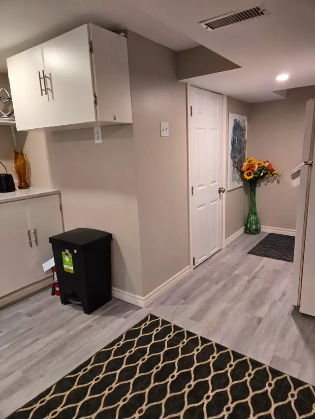 2 bdrm/Rooms Rental 1.5 bath furnished bsmt apt in Short Term Rentals in Peterborough - Image 13